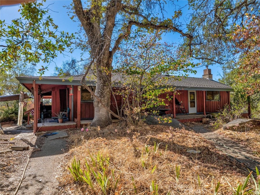 Property photo for 4477 State Highway 49 S, Mariposa, CA