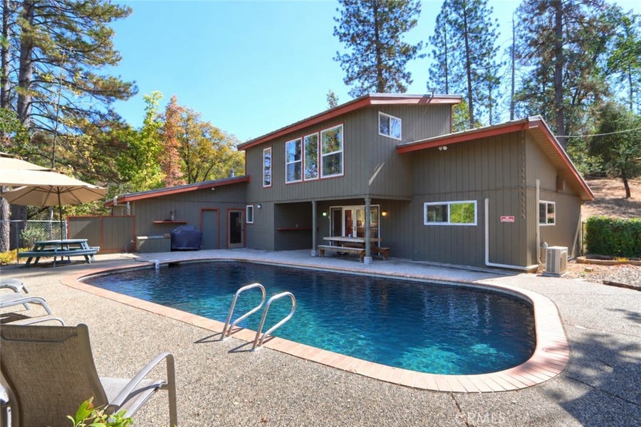 Property photo for 5547 Sherlock, Midpines, CA