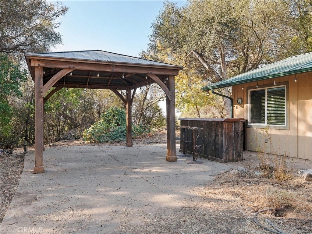 4460 Usona, Mariposa, CA 95338 4460 Usona, Mariposa, CA 95338