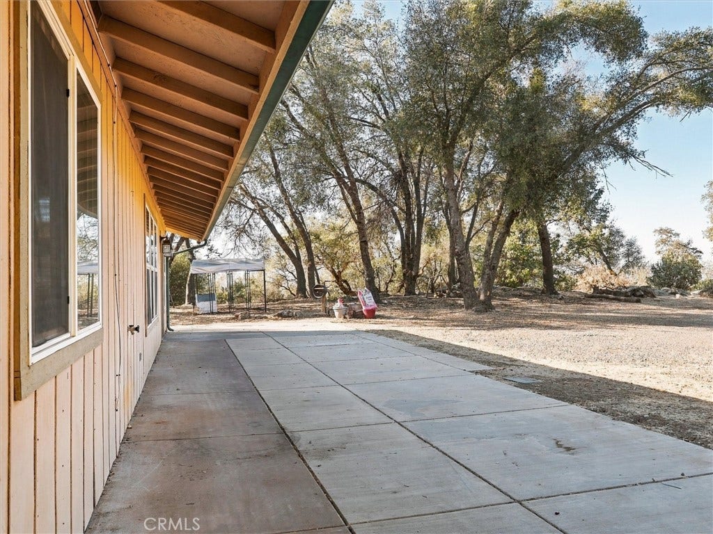 4460 Usona, Mariposa, CA 95338 4460 Usona, Mariposa, CA 95338