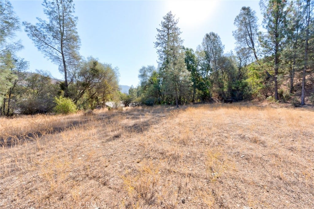 5155 Antone Road, Mariposa, CA 95338 5155 Antone Road, Mariposa, CA 95338