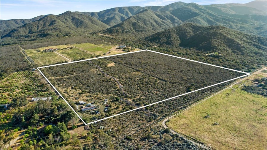 Property photo for 40 Winery Lane, Warner Springs, CA