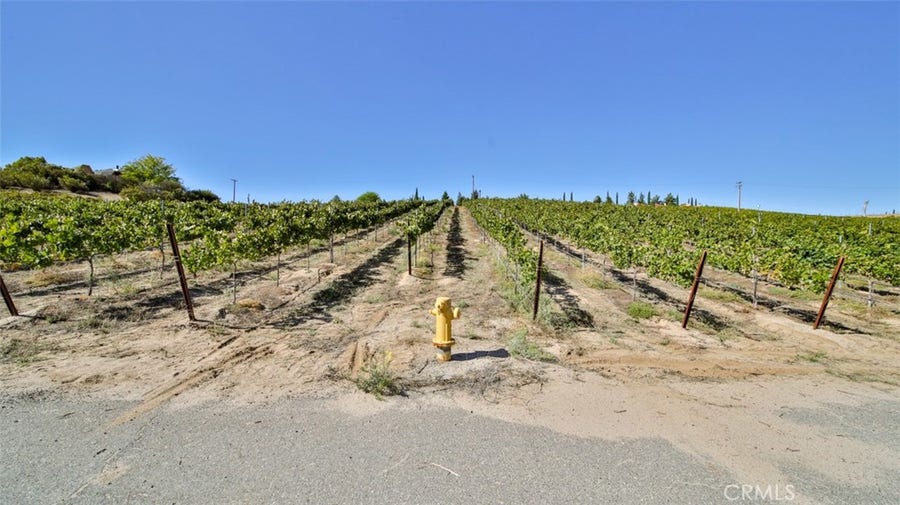Property photo for 0 Valle Toscana Ct, Temecula, CA