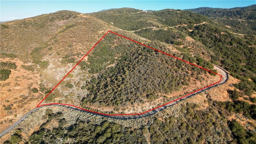 Property photo for 18000 Matterhorn Court, Tehachapi, CA