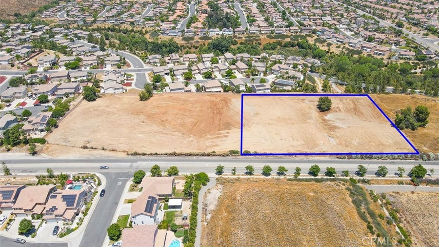 Property photo for 2 Jackson Ave, Murrieta, CA