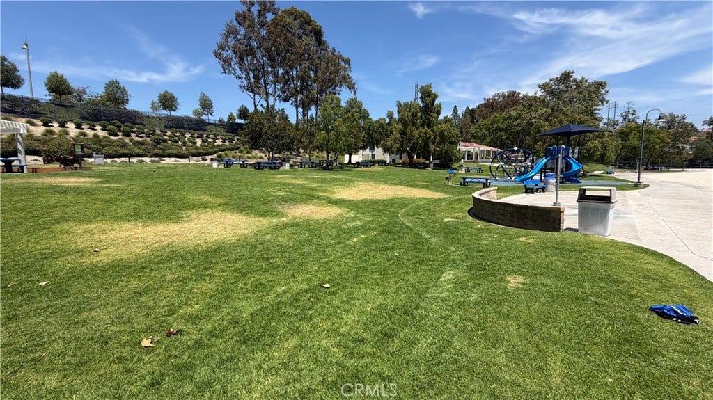 23005 Stoneridge, Mission Viejo, CA 92692 Play Ground