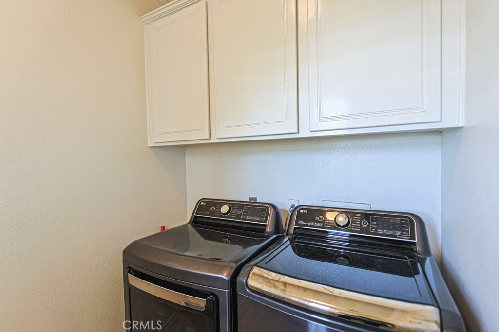 23005 Stoneridge, Mission Viejo, CA 92692 Laundry Room Upstairs