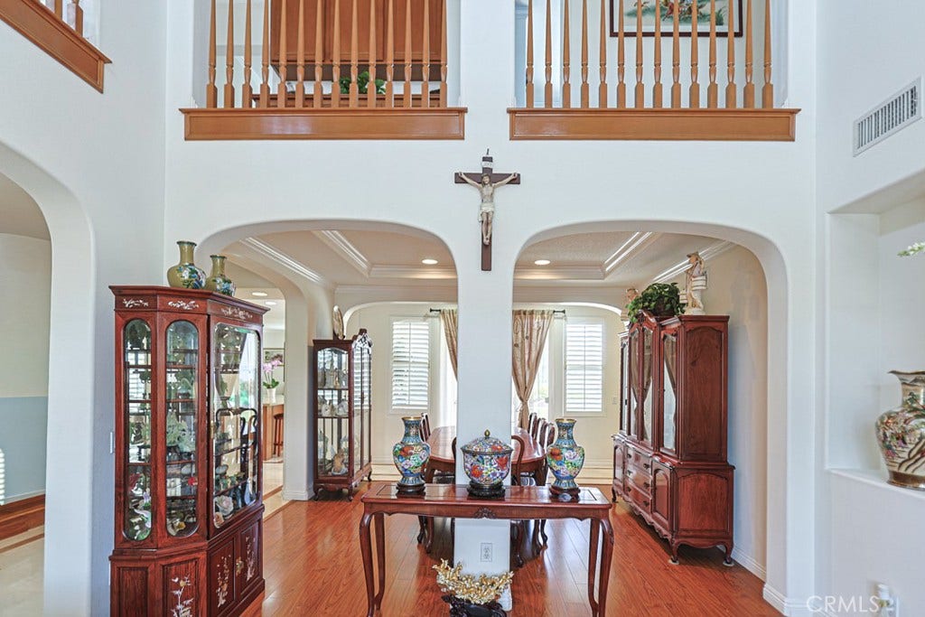 23005 Stoneridge, Mission Viejo, CA 92692 Living Room