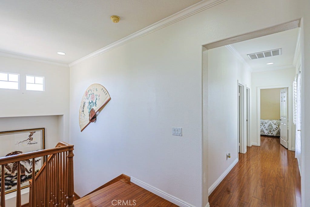 23005 Stoneridge, Mission Viejo, CA 92692 Hallway Upstairs