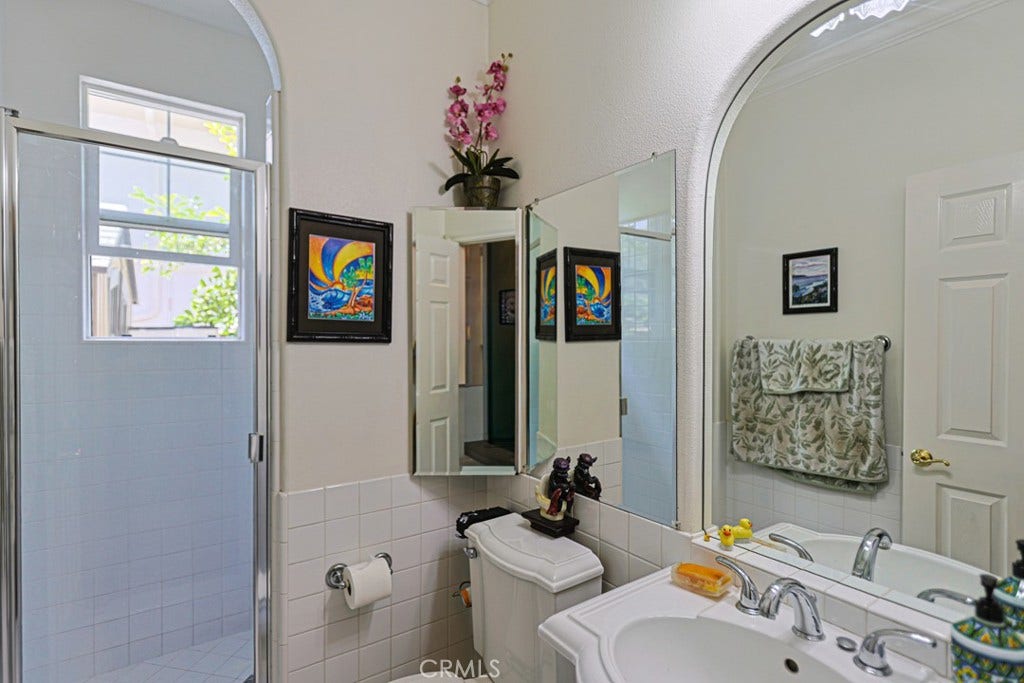 23005 Stoneridge, Mission Viejo, CA 92692 Bathroom 1 Downstairs