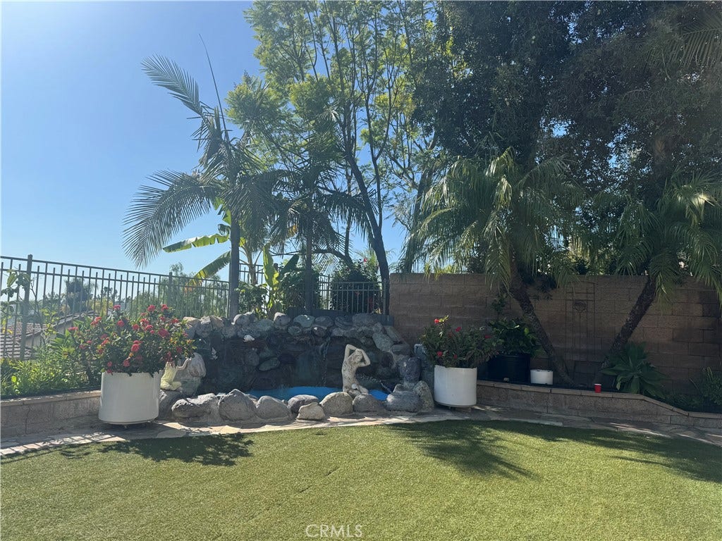 23005 Stoneridge, Mission Viejo, CA 92692 Back Yard