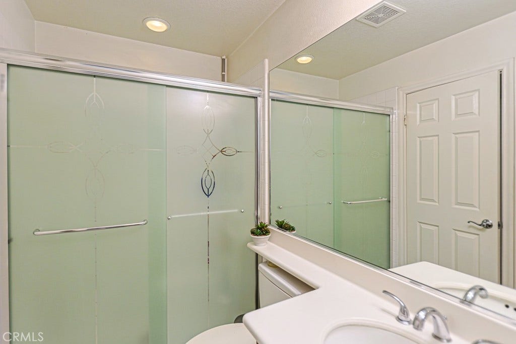 23005 Stoneridge, Mission Viejo, CA 92692 Bathroom 2 Downstairs