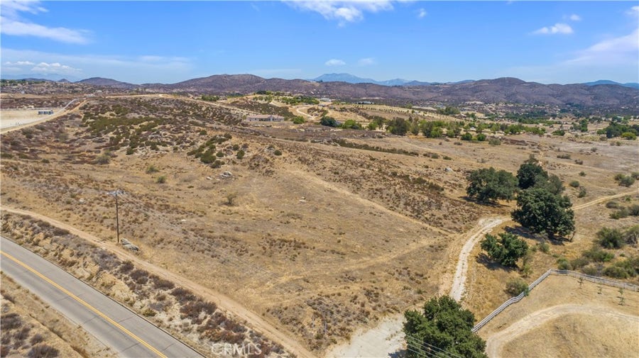 Property photo for 0 De Portola Rd, Temecula, CA