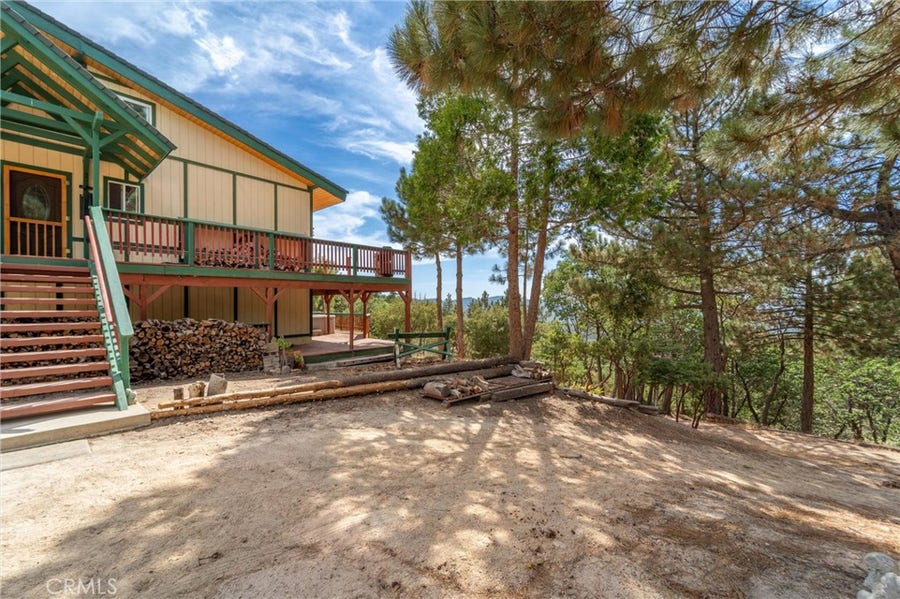 Property photo for 161 N Trails End, Green Valley Lake, CA