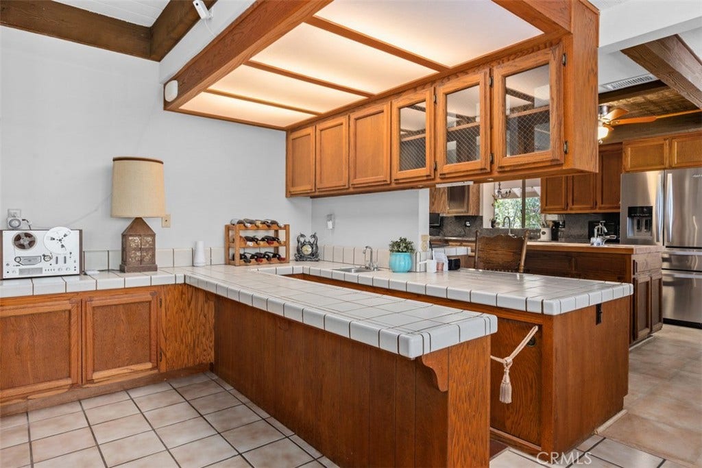 1619 Ranchwood Lane, Fallbrook, CA 92028 1619 Ranchwood Lane, Fallbrook, CA 92028