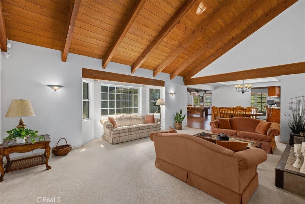 1619 Ranchwood Lane, Fallbrook, CA 92028 1619 Ranchwood Lane, Fallbrook, CA 92028