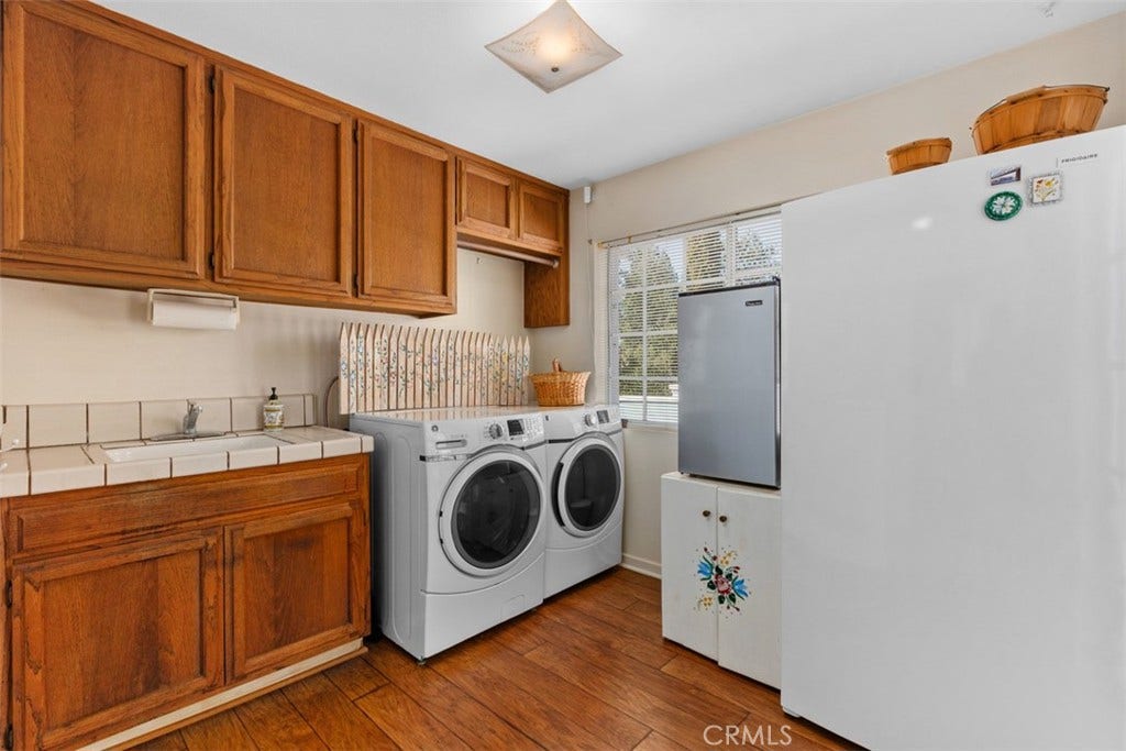1619 Ranchwood Lane, Fallbrook, CA 92028 1619 Ranchwood Lane, Fallbrook, CA 92028