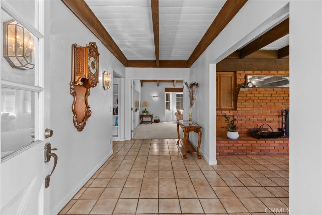 1619 Ranchwood Lane, Fallbrook, CA 92028 1619 Ranchwood Lane, Fallbrook, CA 92028