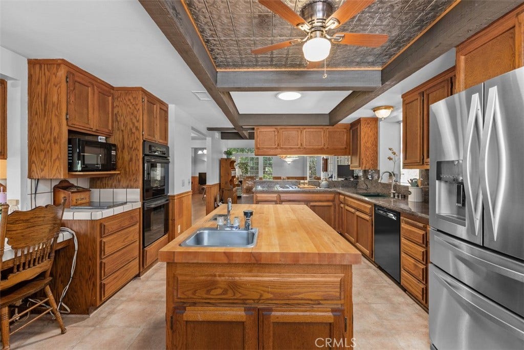 1619 Ranchwood Lane, Fallbrook, CA 92028 1619 Ranchwood Lane, Fallbrook, CA 92028