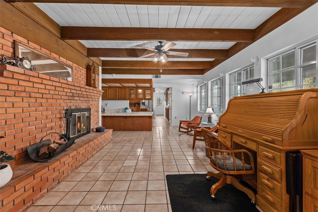 1619 Ranchwood Lane, Fallbrook, CA 92028 1619 Ranchwood Lane, Fallbrook, CA 92028