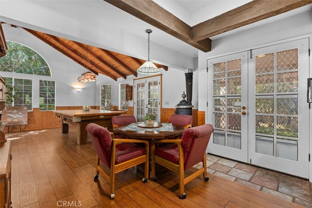 1619 Ranchwood Lane, Fallbrook, CA 92028 1619 Ranchwood Lane, Fallbrook, CA 92028