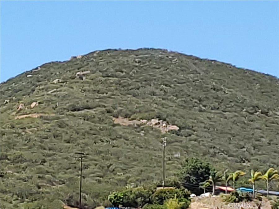 Property photo for 37 Rainbow Hills Road, Fallbrook, CA