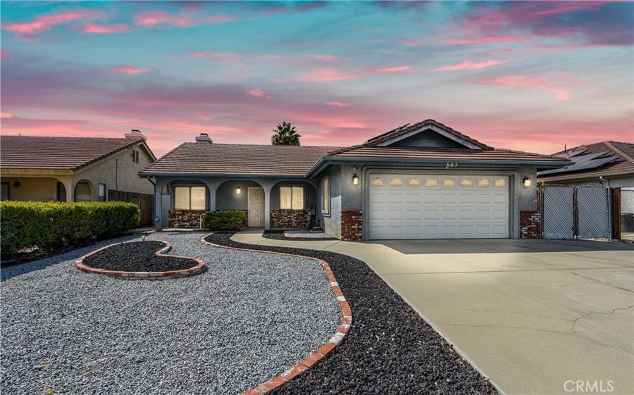 Property photo for 665 Deardorff Dr, Hemet, CA
