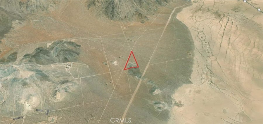 Property photo for 31450 Squaw Bush Road, Lucerne Valley, CA