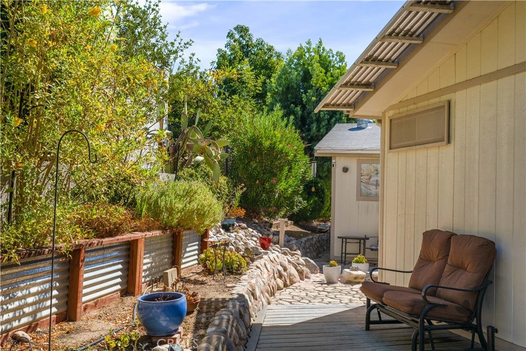 38260 Via Alegre, Murrieta, CA 92563 38260 Via Alegre, Murrieta, CA 92563