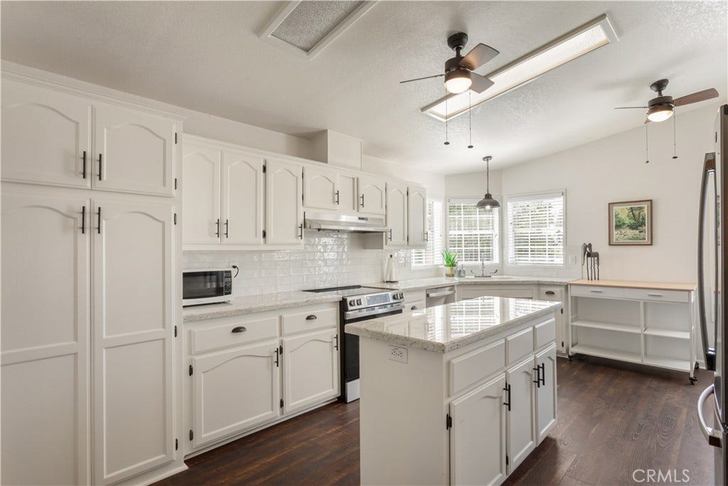 38260 Via Alegre, Murrieta, CA 92563 38260 Via Alegre, Murrieta, CA 92563