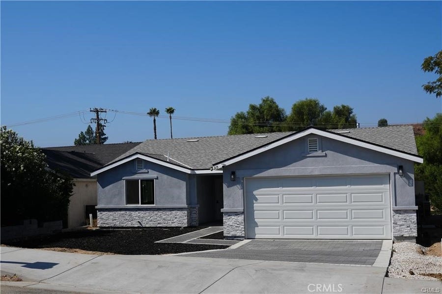 Property photo for 315 Davis, Lake Elsinore, CA