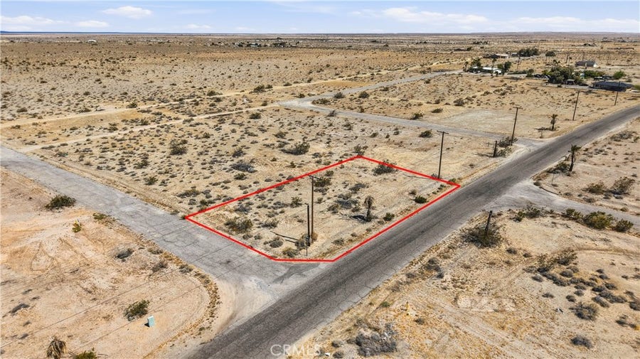 Property photo for 1015 Sea Shore Avenue, Thermal, CA