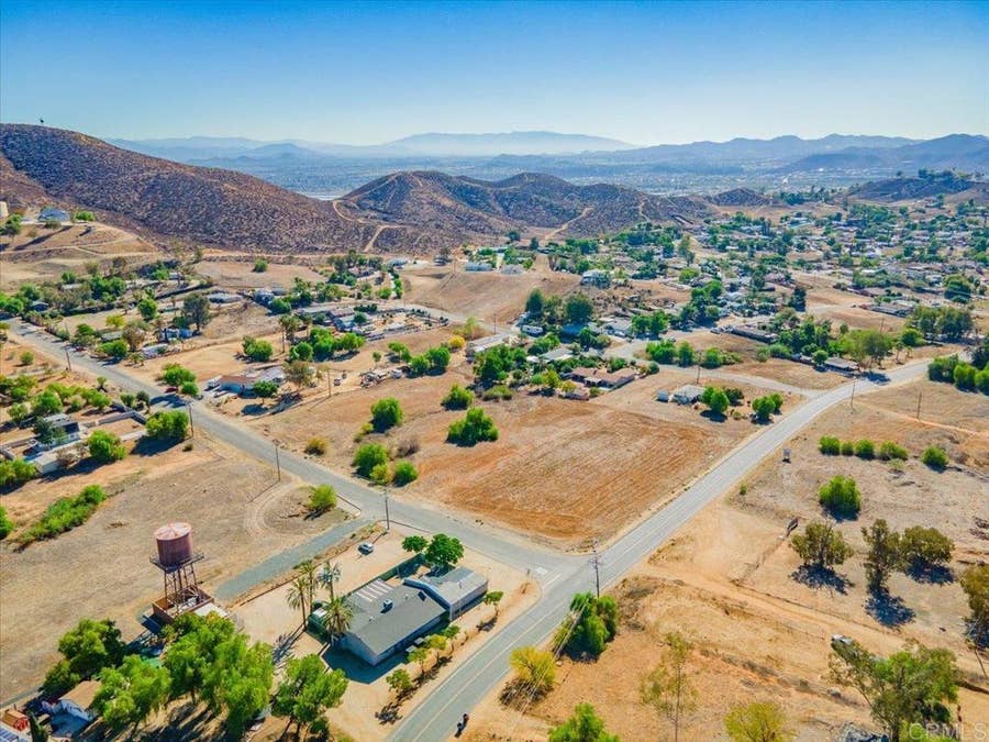 Property photo for 28470 Goetz Road, Quail Valley, CA