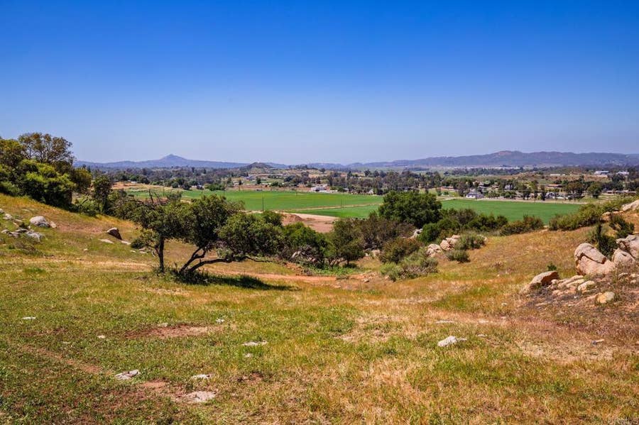 Property photo for 2342 Dye Road, Ramona, CA