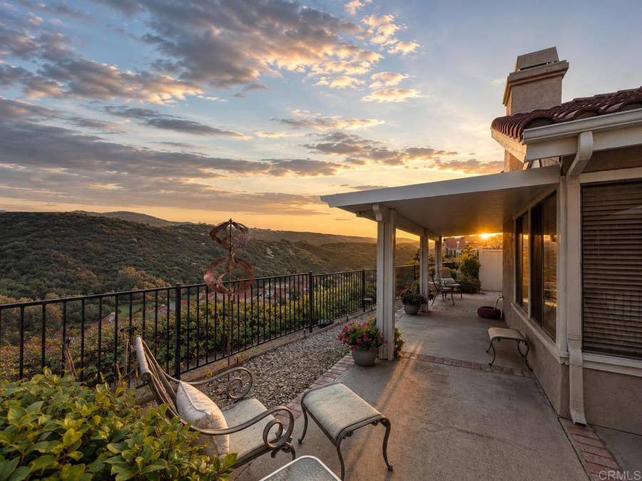 Property photo for 28766 Vista Valley Dr, Vista, CA