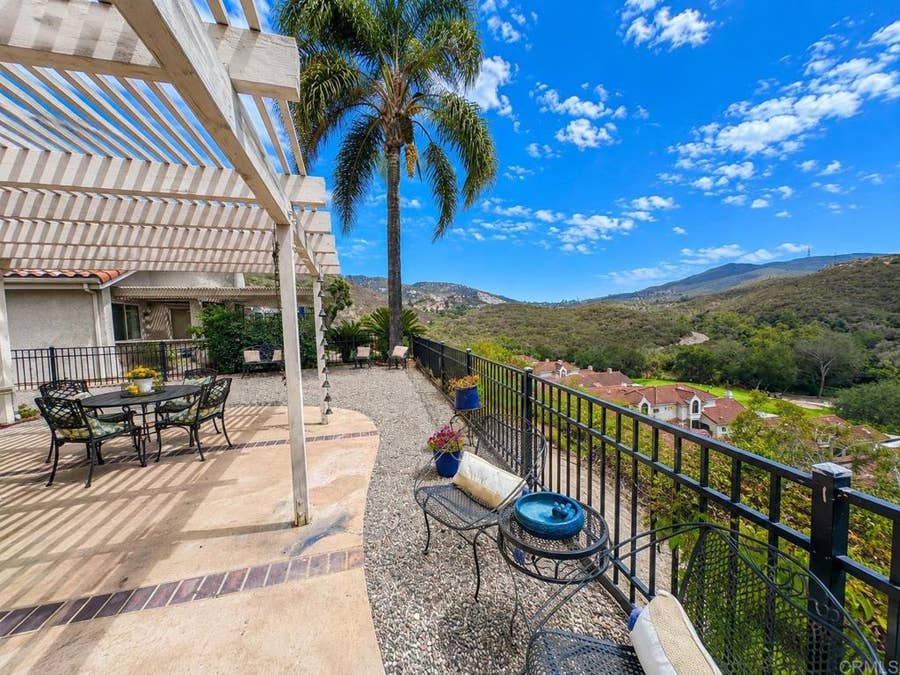 Property photo for 28758 Vista Valley Dr, Vista, CA