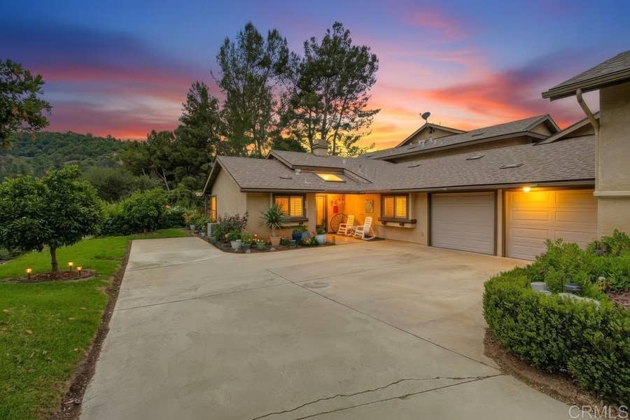 Property photo for 1637 Pala Lake Drive, Fallbrook, CA