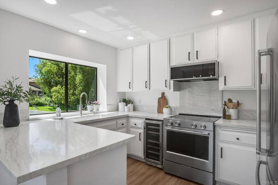 Property photo for 4122 Oak Island, Fallbrook, CA