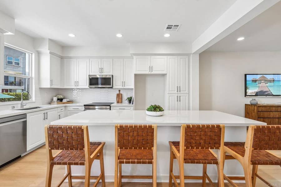 Property photo for 327 Ocotillo, Escondido, CA