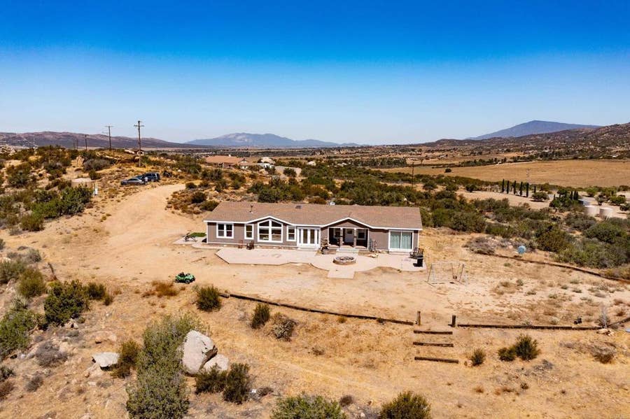 Property photo for 61833 High Country Trail, Anza, CA