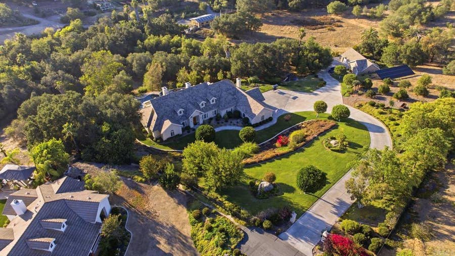 Property photo for 2308 Avenida La Cima, Escondido, CA