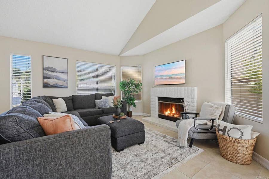 Property photo for 1851 Normandy Glen, Escondido, CA
