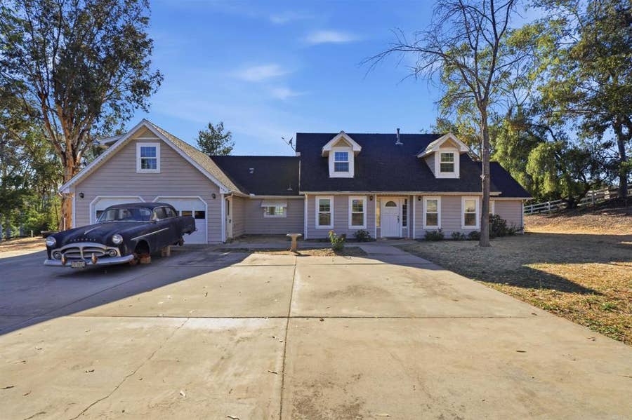 Property photo for 11955 Sky View Drive, Valley Center, CA