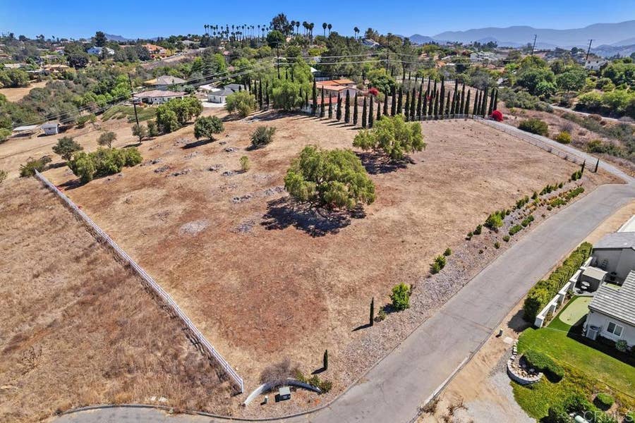 Property photo for Linda Vista Terrace, Fallbrook, CA