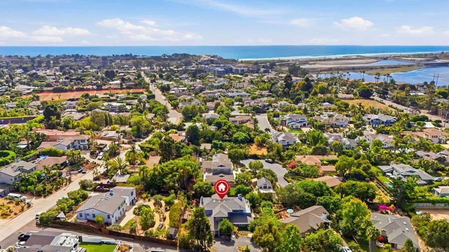 Property photo for 398 Andrew Avenue, Encinitas, CA