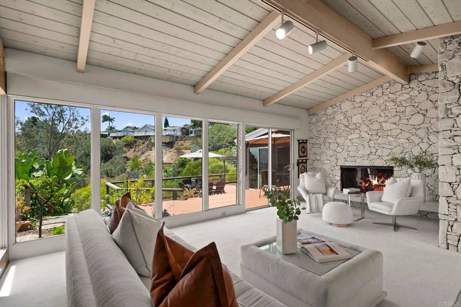 Property photo for 5860 Cactus Way, La Jolla, CA
