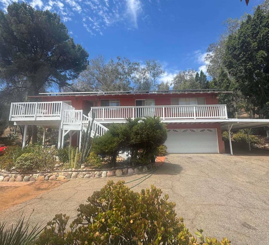 Property photo for 11556 Bridle Path Lane, Lakeside, CA