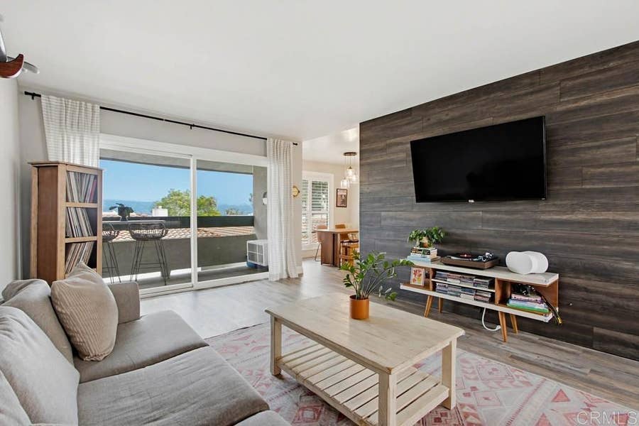 Property photo for 2306 Altisma Way, #215, Carlsbad, CA