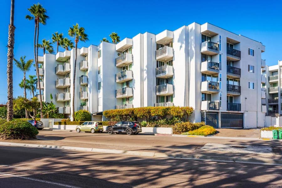 Property photo for 727 Sapphire Street, #208, San Diego, CA