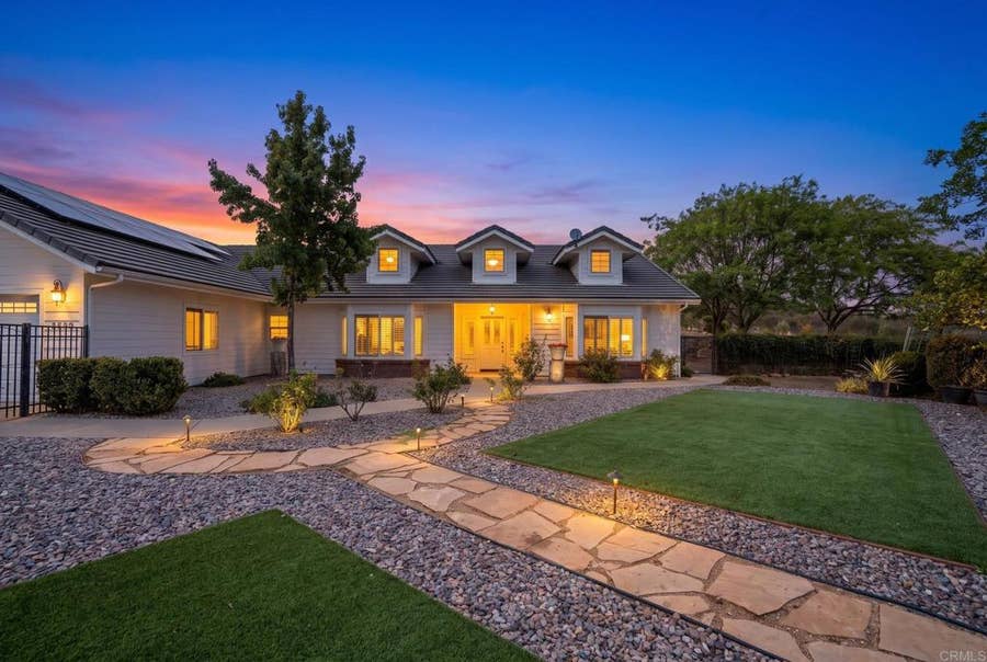 Property photo for 2090 Quail Meadow Rd, Ramona, CA